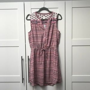 *Worn Once* Gap dress with pockets!! Small